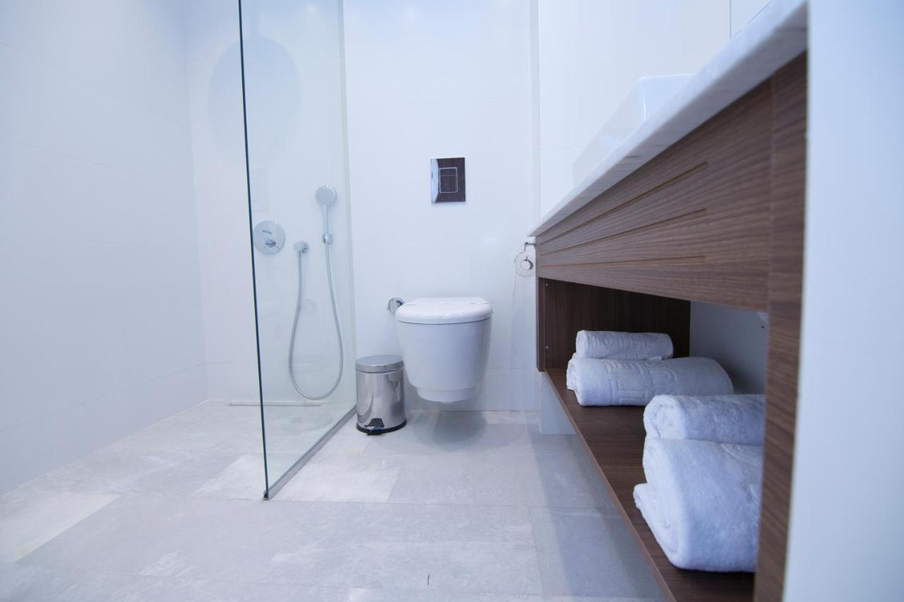 Neopol Hotel Kuşadası Ngoại thất bức ảnh